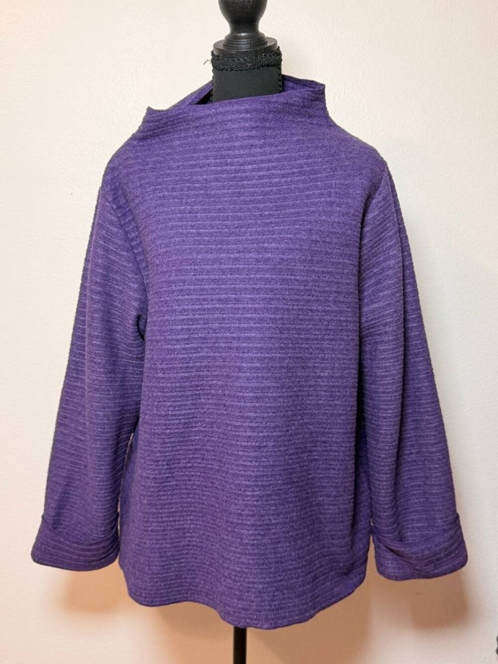 HabitaT Purple Ribbed Mock Neck Sweater L  Cozy Minimalist Style